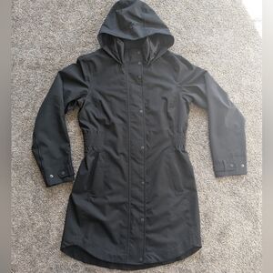 Athleta RainOut Sutro Long Trench